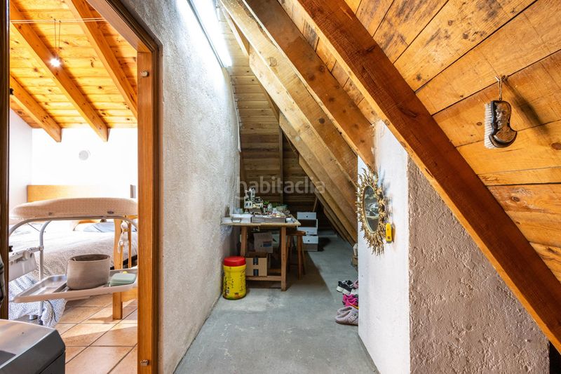 Foto 89531ee0-f4ea-45d5-8761-0c87ebc6ae50. Casa amb aparcament a Corbera de Llobregat