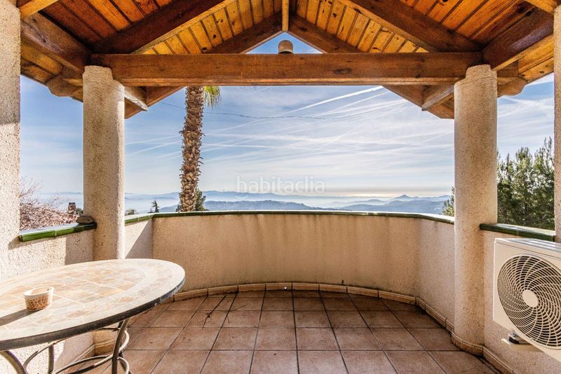 Foto 9078eb85-f0b4-4ff0-941d-1b3881e6a667. Casa amb aparcament a Corbera de Llobregat