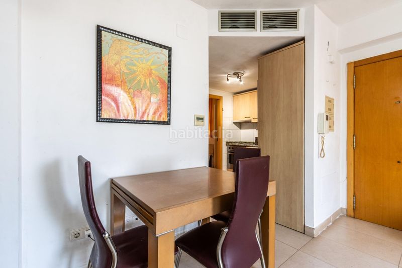 Foto c41981e7-d0bf-43d8-900d-456a68c8a539. Pis a Zona Hospital Amposta