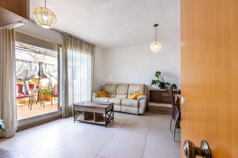 Foto f8181dc1-040e-4739-949d-4e95ab110147. Pis a Zona Hospital Amposta