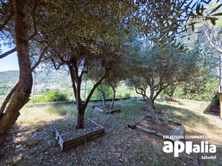 Xalet a Airesol. Chalet  torre en castellar del vall�s