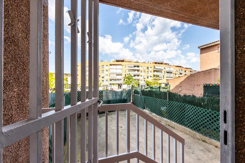 Foto 02c6ea7e-134c-4961-a6e1-7123882fe35d. Casa adossada amb calefacció aparcament a Polinyà