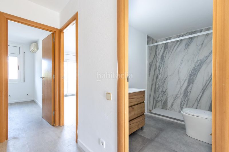 Foto 249a750a-9148-4070-b5b5-26fd0133cad9. Casa adossada amb calefacció aparcament a Polinyà