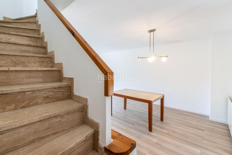 Foto d2d908ea-efe3-49de-92f8-d025de885a70. Casa adossada amb calefacció aparcament a Polinyà