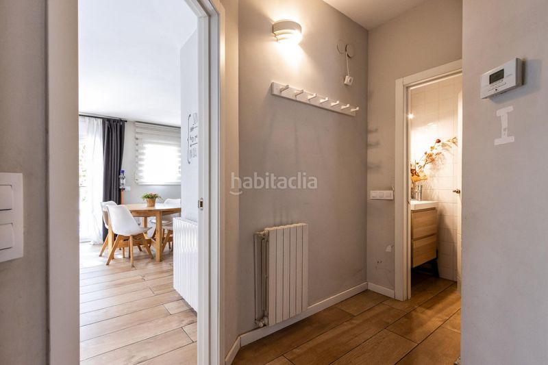Foto 48266aa1-fc85-4b77-b0c6-6d0e507dcdfd. Casa amb calefacció aparcament a Gràcia Sabadell