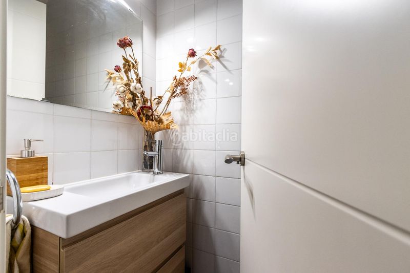 Foto 93b8aa21-f4e2-47c6-807d-5774e894ca4a. Casa amb calefacció aparcament a Gràcia Sabadell
