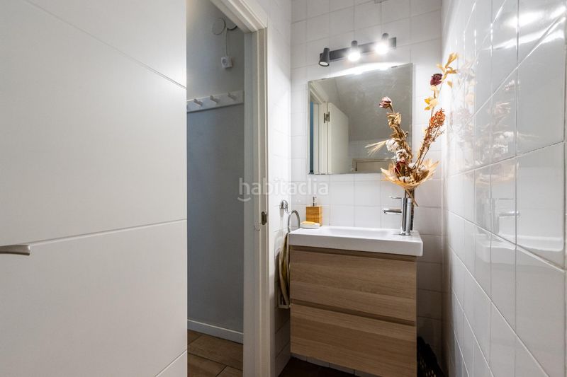 Foto d496479f-5749-4595-a071-cc1e8c38c852. Casa amb calefacció aparcament a Gràcia Sabadell
