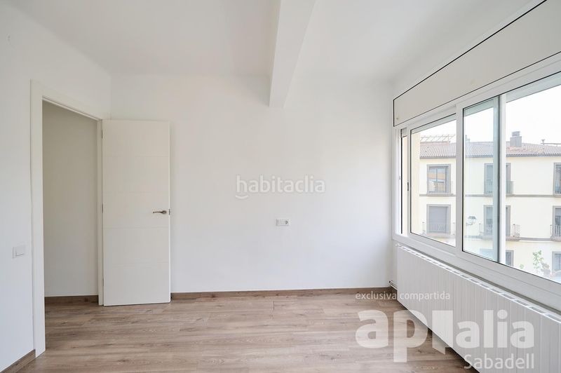 Foto 39a105a6-c815-498e-b7c2-9f3cdd118f76. Casa adossada amb aparcament a Sentmenat