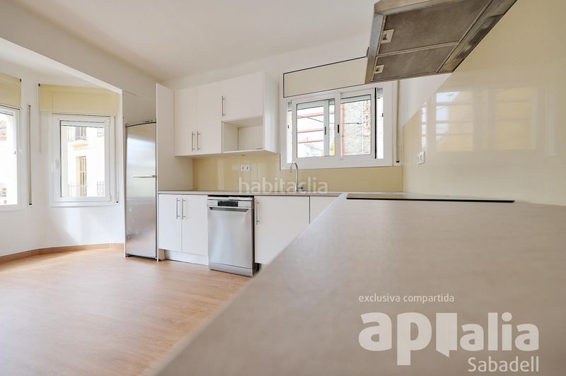 Foto 6e8111d9-a45b-47c7-819a-a387fd706874. Casa adossada amb aparcament a Sentmenat