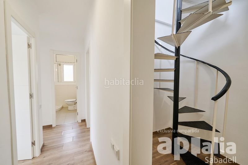 Foto c57ed195-eb97-4701-8e3e-13b1852bf8e1. Casa adossada amb aparcament a Sentmenat