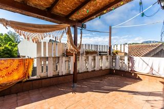 Zweist�ckige Wohnung in Sant Lloren� Savall. Duplex del 2007 cantoner amb terrassa