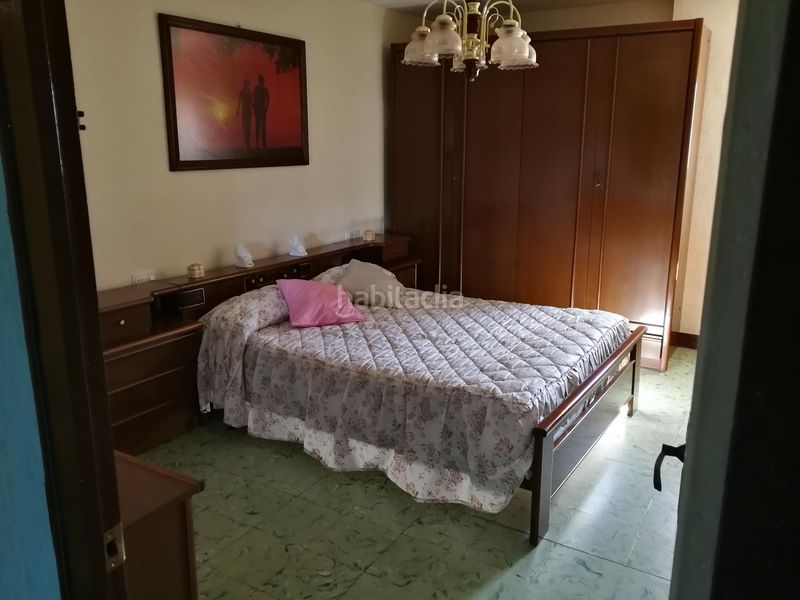 Foto 157040e6-c9fc-44b8-b8ea-bbe9ad09e1d5. Casa amb calefacció a Berga