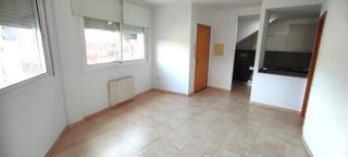 Appartement à Sant Llorenç Savall. Piso en sant llorenç savall solo 2 vecinos