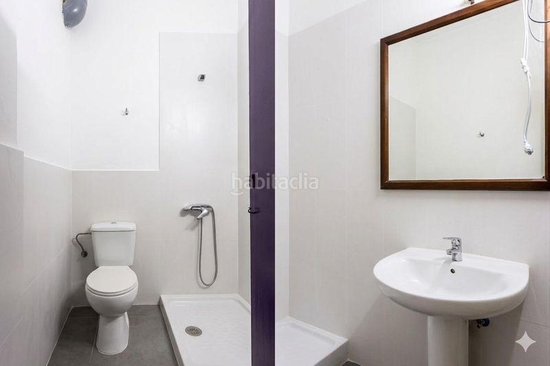 Foto 1a76b1d8-4f2d-4a88-ae55-52c1a32046cf. Local comercial a Centre Sabadell