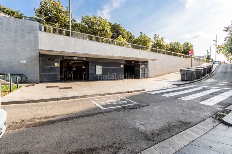 Foto ff62ce50-4a68-4478-96e1-a964e6a3b130. Pis a Roquetes Barcelona