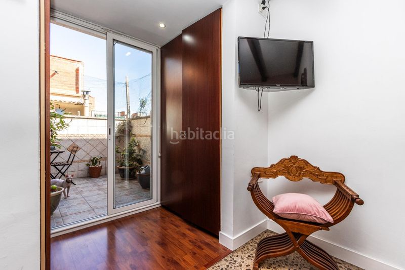 Foto adebd2f6-54a9-4ac9-8434-2a641a274f7e. Casa amb calefacció a Poble Nou Terrassa