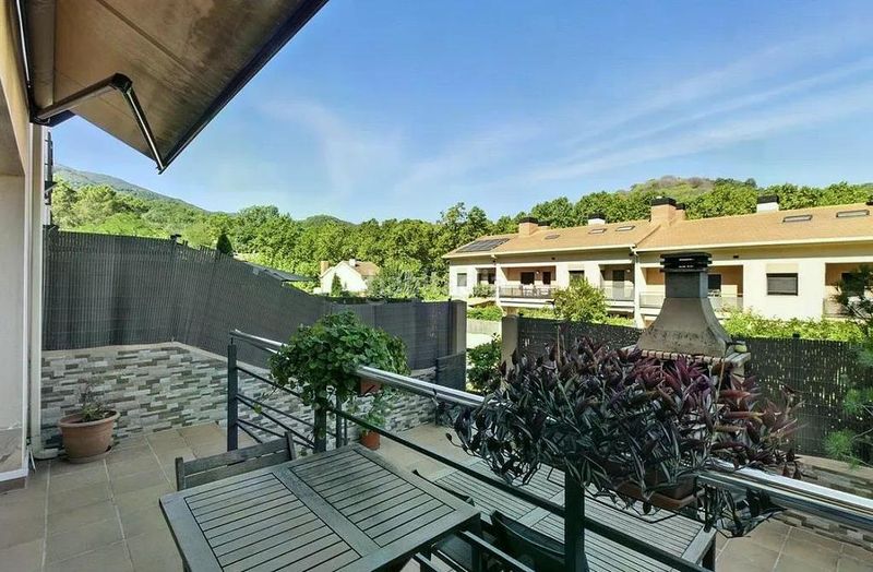 Foto eb5363b0-34c2-48bb-baa9-87dd23e564b8. Casa amb calefacció aparcament piscina a Arbúcies