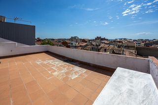 Attico in Creu Alta. Piso en creu alta con 3 terrazas