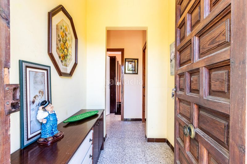 Foto b8827bde-e2e3-418a-8743-734b2d8a096e. Casa amb aparcament a Sentmenat