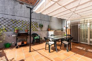 Casa  Remei del. Casa con terraza, chimenea y amplios espacios en poblenou