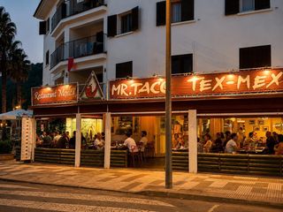 Transfer Business premise in L´Estartit Poble. Local comercial en traspaso totalmente equipado en lestartit