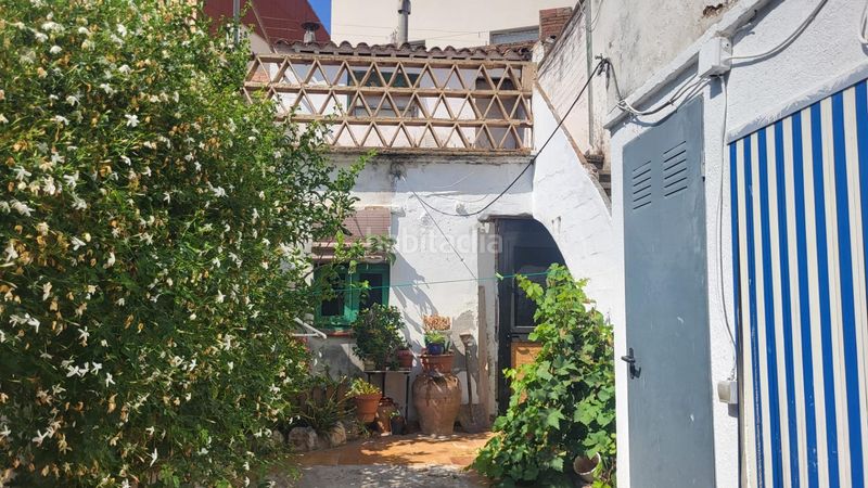 Foto 5b268390-5892-49a4-962d-e129fc18d509. Casa a Covadonga Sabadell