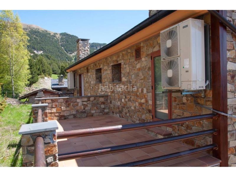 Foto 4ab32046-4d07-4bcb-8f7b-76317b65aca1. Casa adossada a Soldeu-Incles Canillo