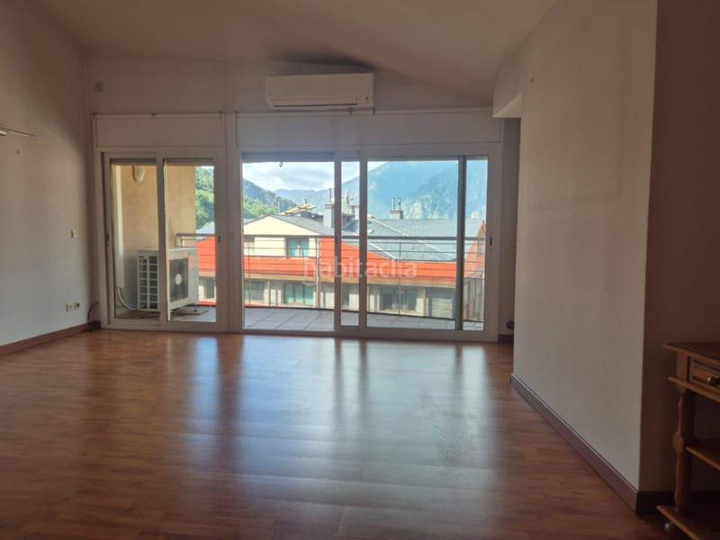 Foto d9ba9873-3341-4a84-8813-c948334bfbe3. Rent flat with heating parking in Les Escaldes Escaldes-Engordany