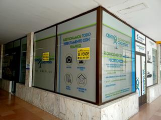 Affitto Locale commerciale  Calle báscula. Local preparado como centro de reconocimiento de conductores