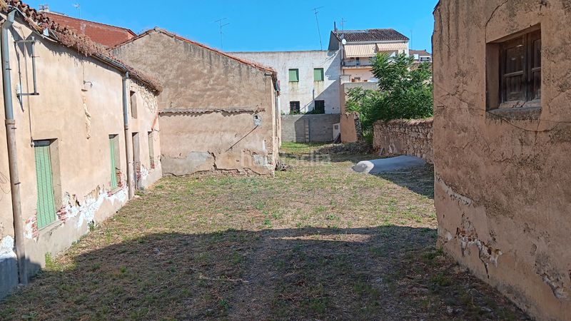 Foto bcb7ede0-c7e7-41e7-b3f5-ffa361488883. Terreno residenziale in calle canal 3 in Ciudad Rodrigo