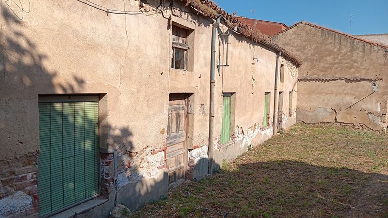 Foto fa88dabd-d831-4016-ba9a-f938e453bdda. Terreno residenziale in calle canal 3 in Ciudad Rodrigo