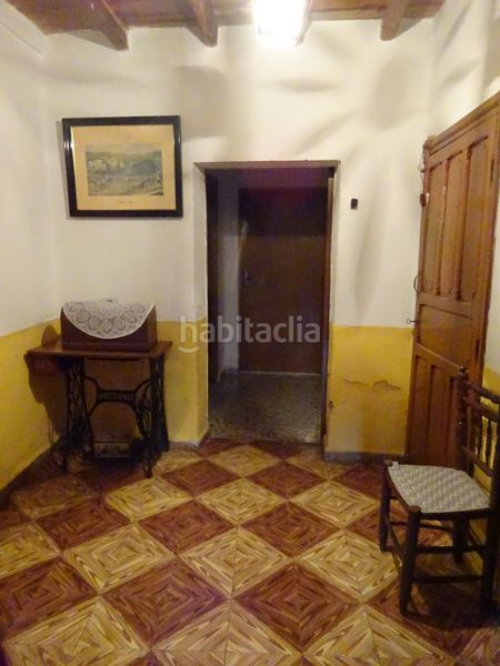 Foto 5449bca6-653e-4e6b-8a51-b9784898978a. Casa amb aparcament a Casillas de Flores