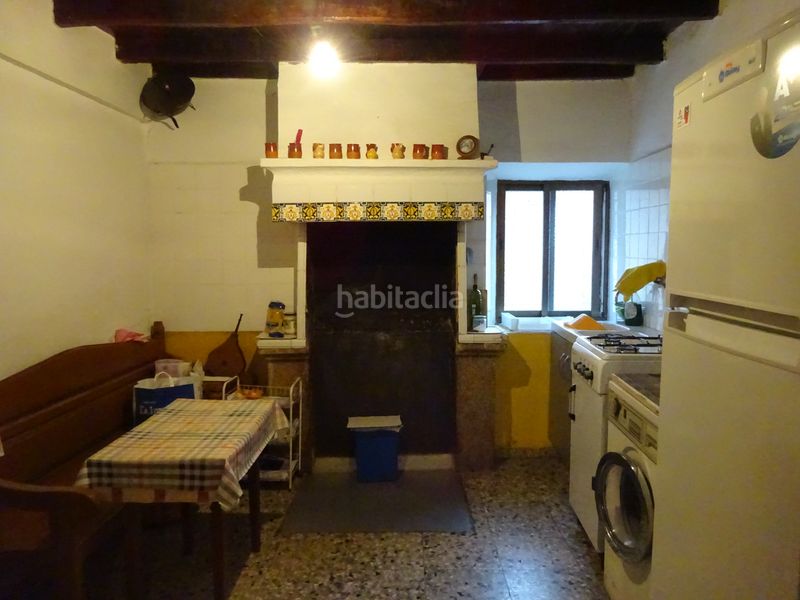 Foto 63b2a81c-adf9-4d0b-bbb1-030d1bd5c50a. Casa amb aparcament a Casillas de Flores