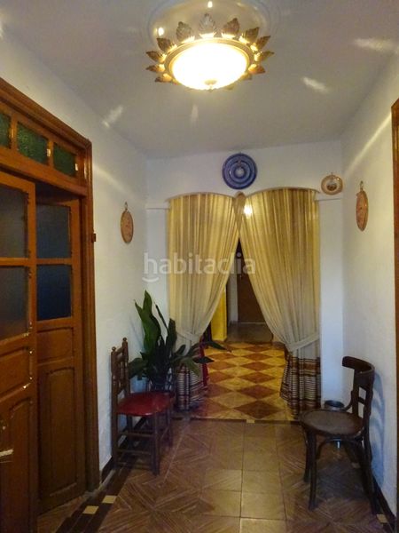 Foto 9cc069a8-8e77-4353-a69b-bae3a3e7aad4. Casa amb aparcament a Casillas de Flores