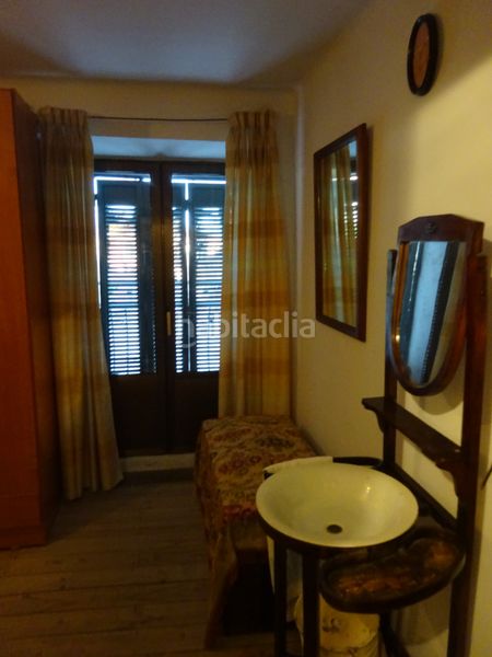 Foto b6e960a1-0391-43c9-bea0-5064e1d92ba1. Casa amb aparcament a Casillas de Flores