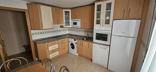 Rent Flat  Calle padre jesús tomé. Piso amueblado con plaza de garaje