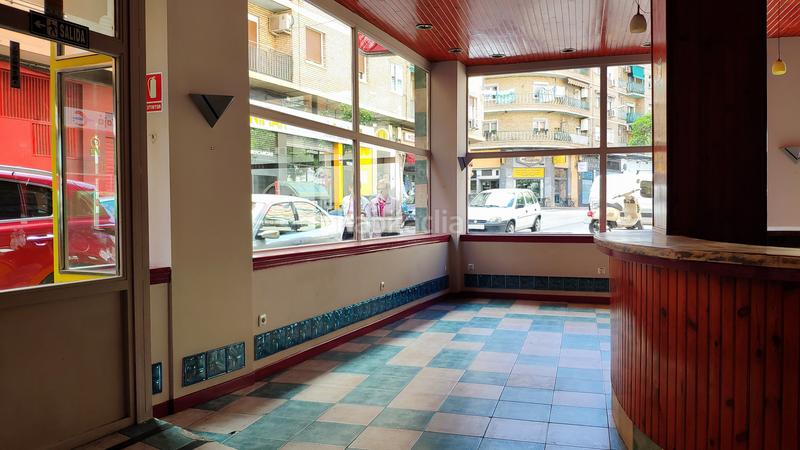 Foto d811515d-a65e-4de1-8580-fdf3bcb3d327. Miete geschäftsraum in La Bozada - Parque Delicias Zaragoza