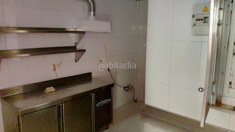 Foto cd786dc4-0333-44c5-8c3e-3bafe888c615. Lloguer local comercial a La Bozada - Parque Delicias Zaragoza