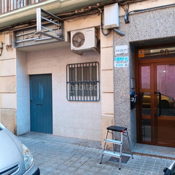 Foto 059f12f8-d3ae-4dbc-a4b8-4da880f4337a. Location local commercial dans calle de toledo 20 dans Zaragoza