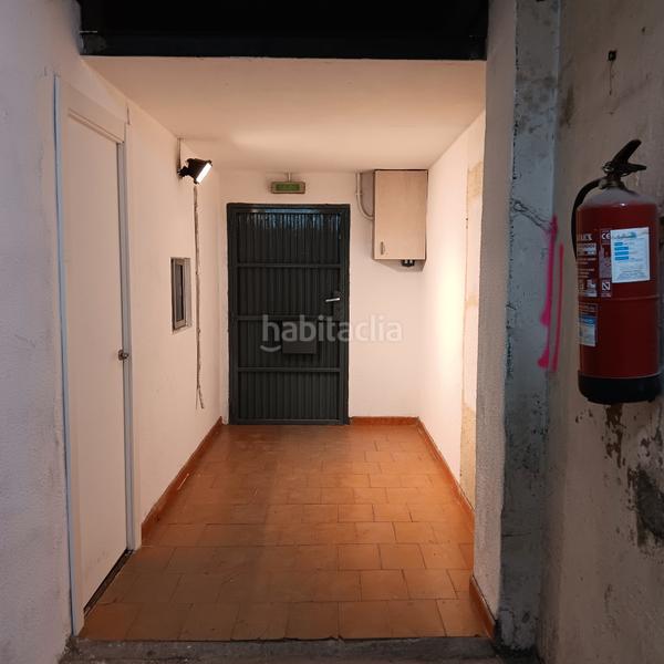 Foto 407cb89b-a50a-4505-a3c6-5fd9664f25cc. Location local commercial dans calle de toledo 20 dans Zaragoza