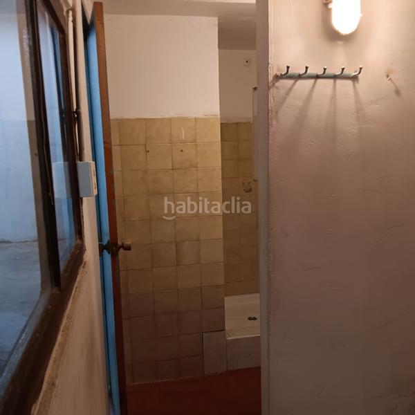 Foto 4b5d8fe2-558a-4294-a65a-3c39f15582d4. Affitto locale commerciale in calle de toledo 20 in Zaragoza