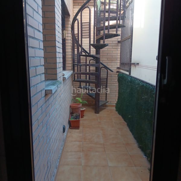 Foto 068fd3cf-3f71-4488-a9e0-5a0774a19bd7. Lloguer àtic amb calefacció aparcament a Las Delicias Zaragoza