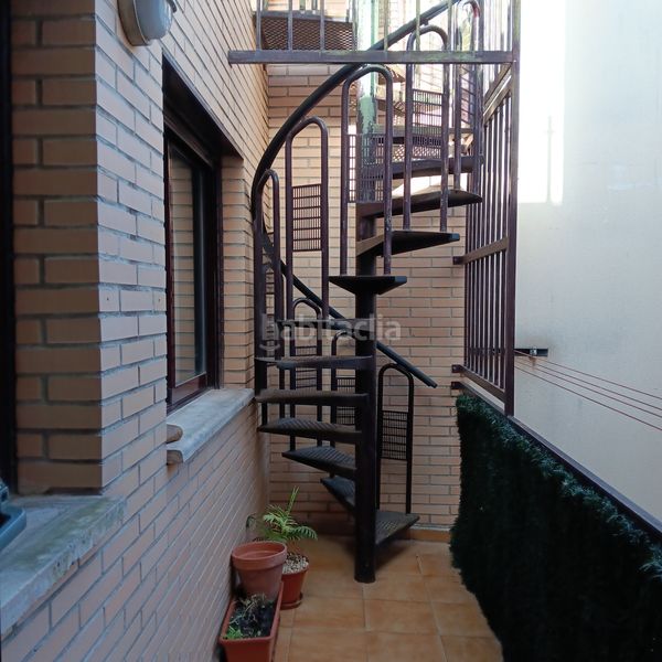 Foto 0c93481f-d0b8-4c1e-b840-f0aaee1be188. Lloguer àtic amb calefacció aparcament a Las Delicias Zaragoza