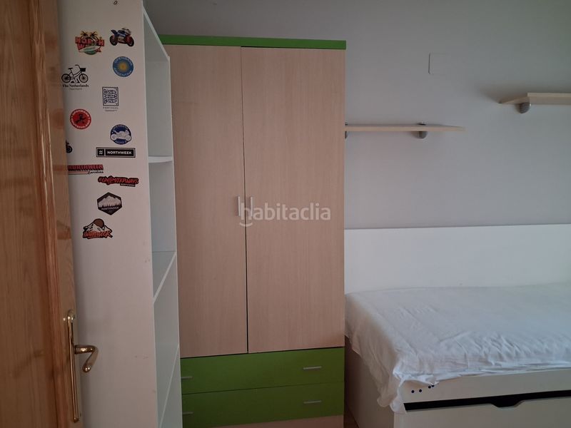 Foto 4b2b0d7d-86ab-4e65-a1ac-f8d35347806b. Lloguer àtic amb calefacció aparcament a Las Delicias Zaragoza