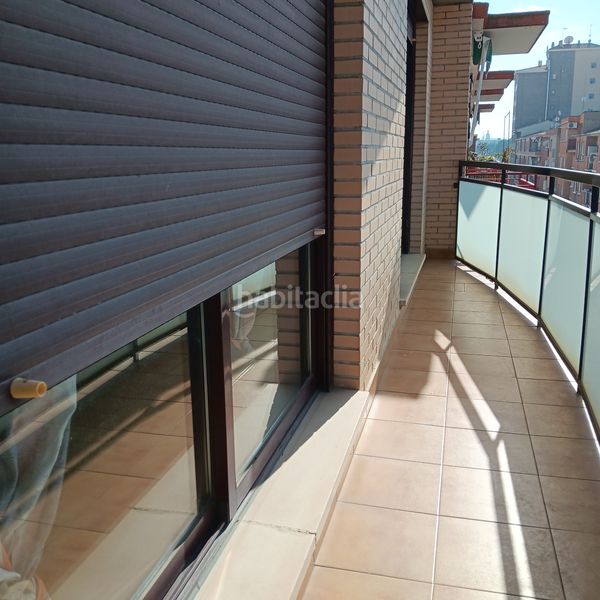 Foto 703d11b6-a2cd-4d82-989d-9a04d0ab00d5. Lloguer àtic amb calefacció aparcament a Las Delicias Zaragoza