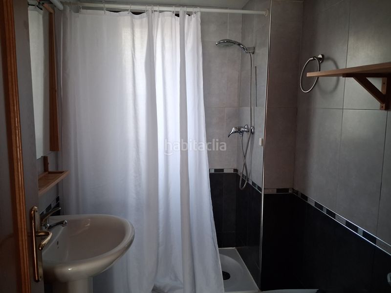 Foto 7e29ae8d-1e23-41e3-9afe-5aa044717be2. Lloguer àtic amb calefacció aparcament a Las Delicias Zaragoza