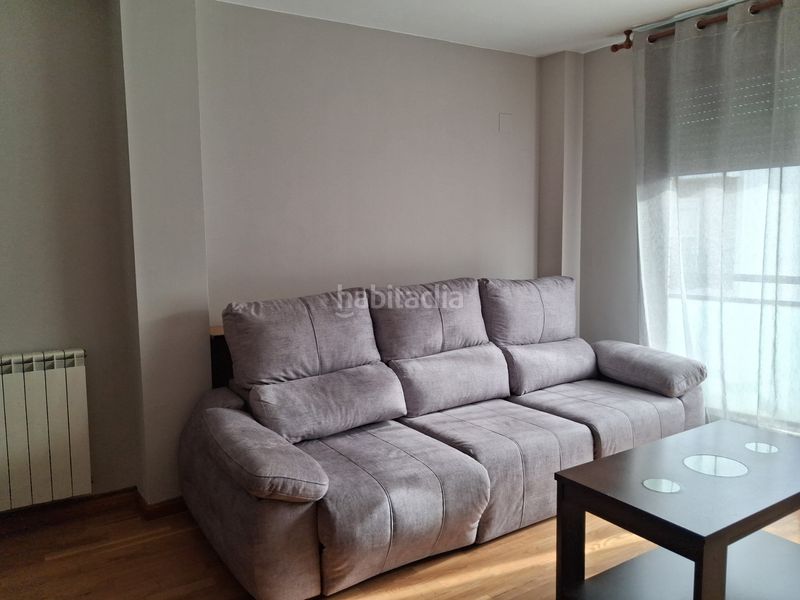 Foto 96a3d869-6a65-4e09-a386-b2ce79502d84. Lloguer àtic amb calefacció aparcament a Las Delicias Zaragoza