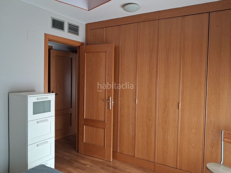 Foto 9efae774-d21d-4850-bd3b-1578995fc017. Lloguer àtic amb calefacció aparcament a Las Delicias Zaragoza