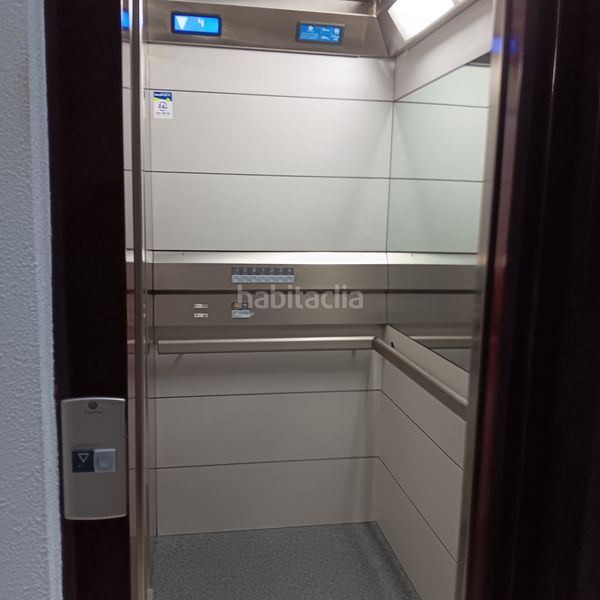 Foto f5cd95da-a180-44ed-85bd-b588078ff10f. Lloguer àtic amb calefacció aparcament a Las Delicias Zaragoza