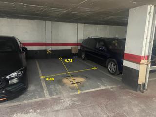 Parking coche en Calle de borja 53